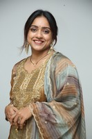 Vithika Sheru Pitchers
